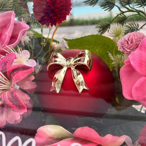 Camelia Halo Gift Set